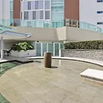 Luxury Beachfront Stay In Kirra