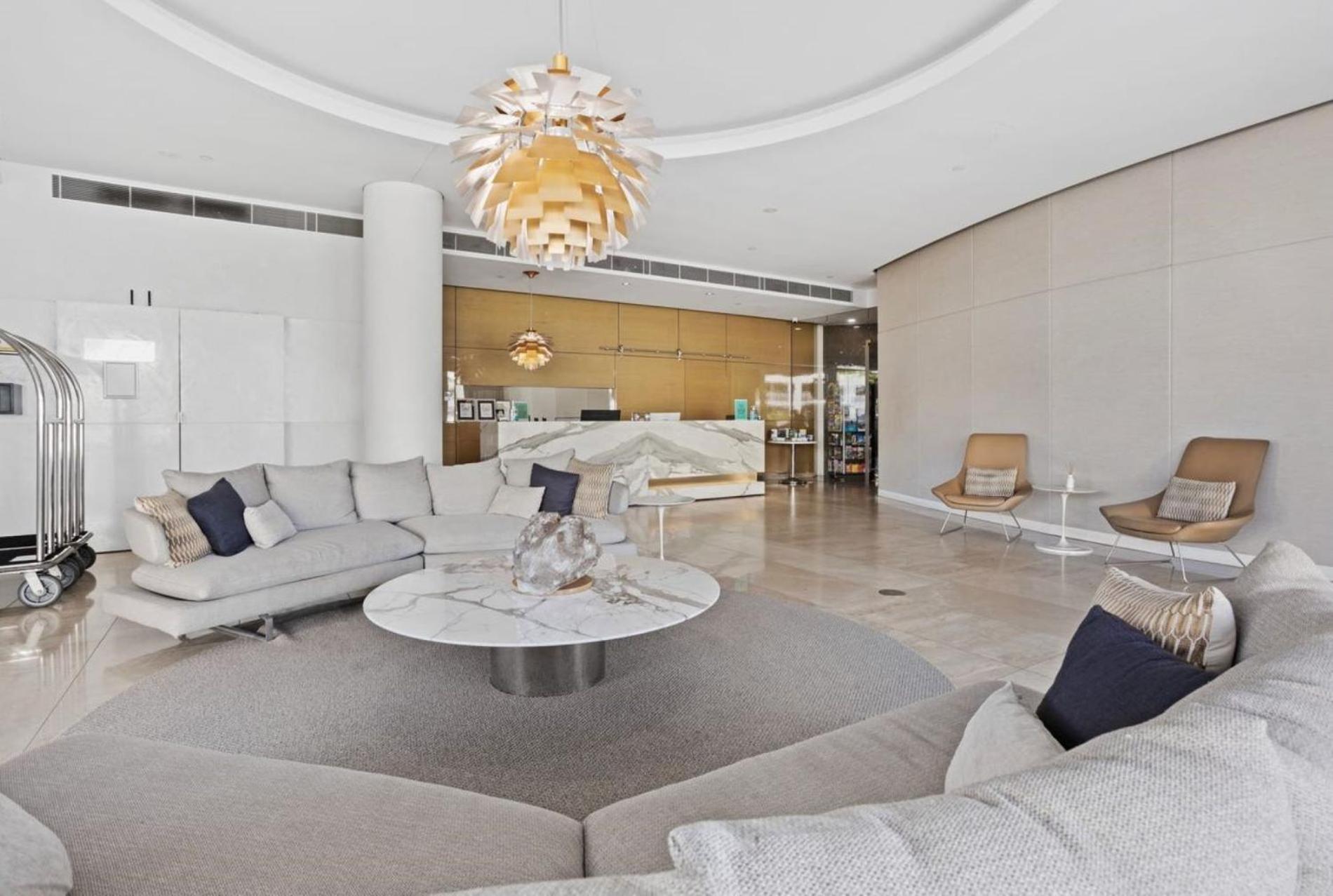 Luxury Beachfront In Kirra Apartment Gold Coast