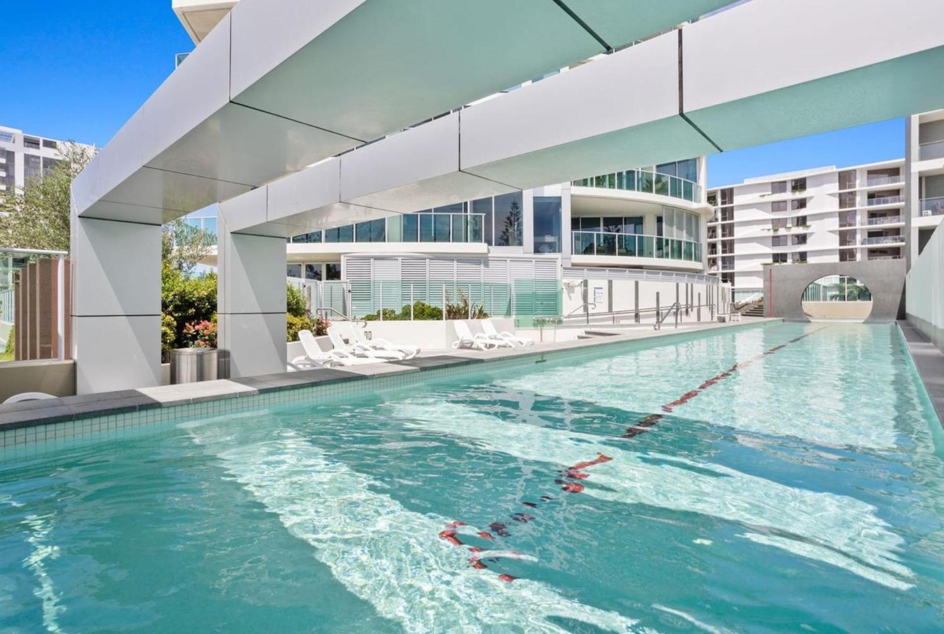 Luxury Beachfront In Kirra * Gold Coast