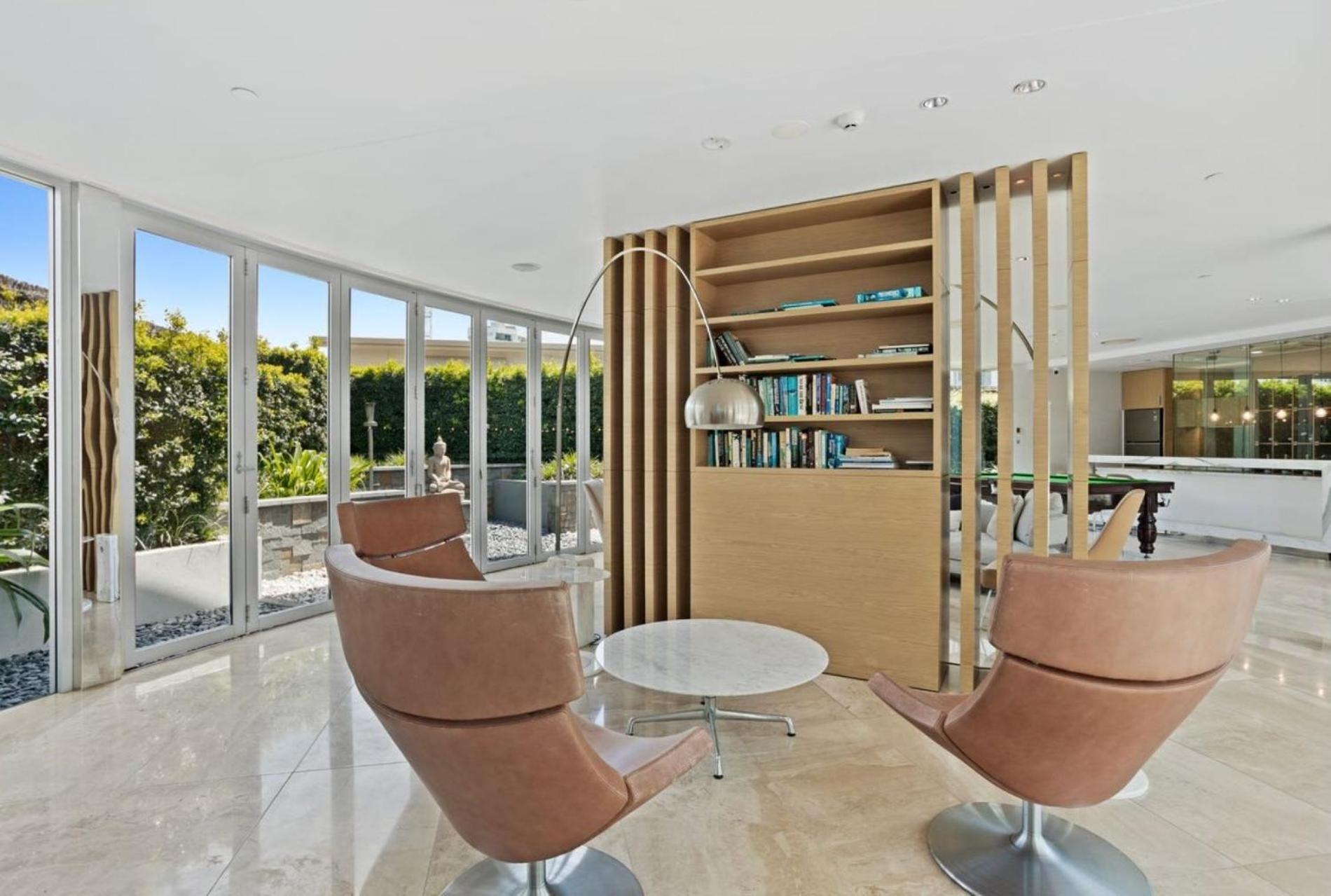 Apartment Luxury Beachfront In Kirra